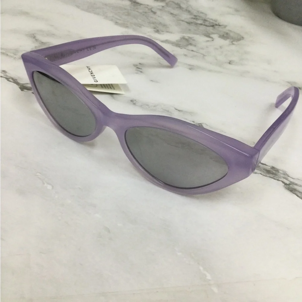 GUC Lavender Cat-Eye Sunglasses